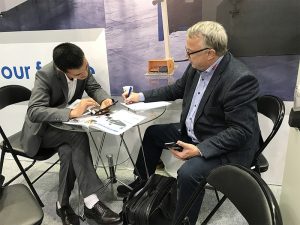 Společnost Accurl se v roce 2017 zúčastnila výstavy Hannover International Machine Tool v Německu