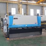 Hydraulické nůžky QC11y-8 * 3200 na prodej s CNC řízením