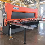 horký prodej QC11K CNC hydraulický gilotinový střihací stroj