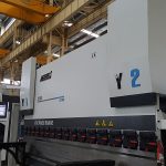 6-osý hydraulický cnc lisovací brzda 200 Ton 3100mm pro zadní kryt cnc XR Z1 Z2 osa