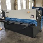 hydraulický plechový cnc CNC řezací stroj od accurl
